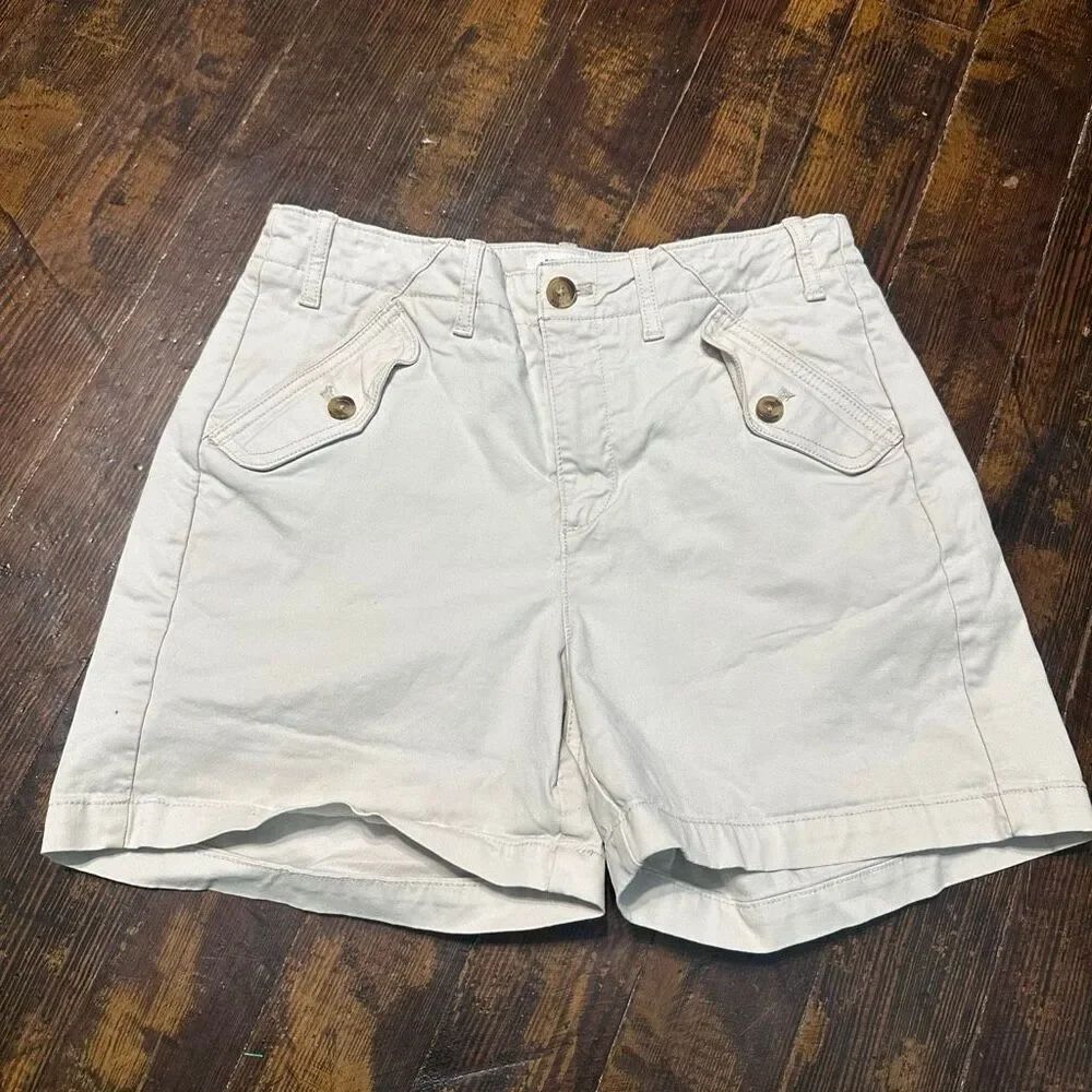 Banana Republic chino flat front traveler size 4 shorts